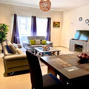 Amplio Y Confortable Apartamento En México