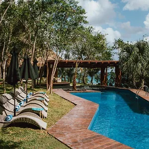 Mia Luxury & 5*, Bacalar Mexico
